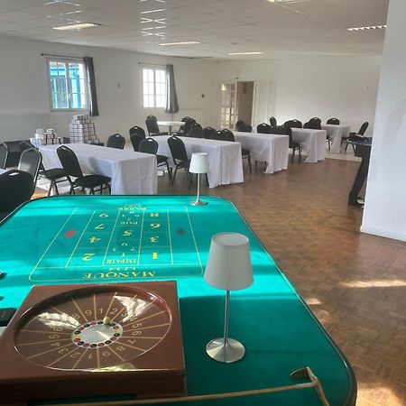 Hotel Particulier Le Mas Des Marais Machecoul Luaran gambar